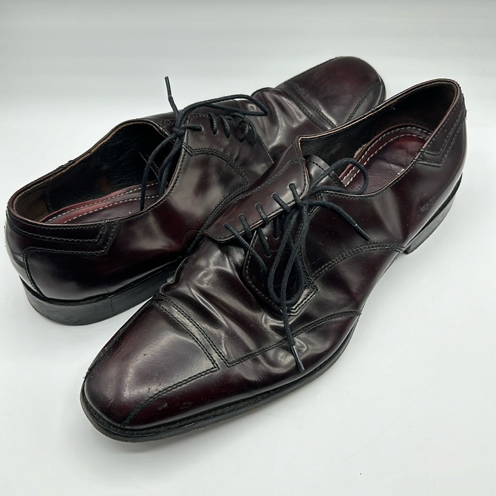 Johnston & Murphy Burgundy Dress Shoes Men's Size 10